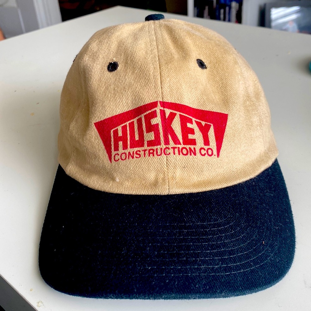 Vintage NOS “HUSKY CONSTRUCTION CO.” Unworn. Like New.